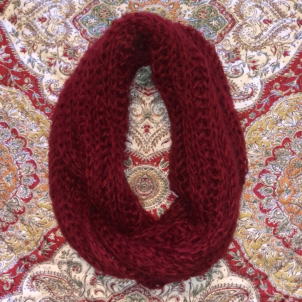 red knit infinity scarf